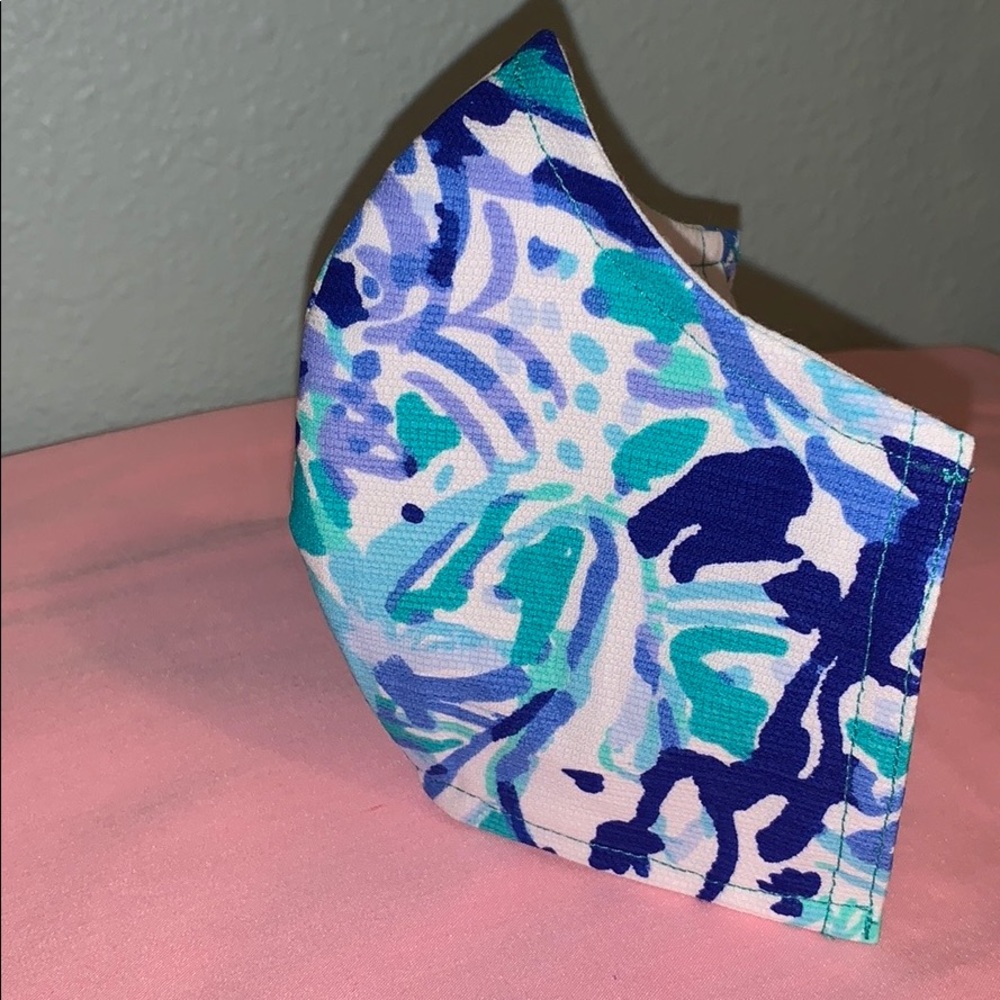 Elephant Appeal Lilly print face mask